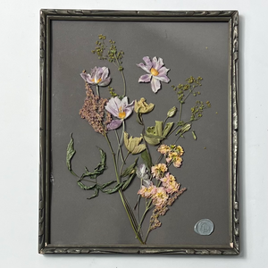 floral dried in frame